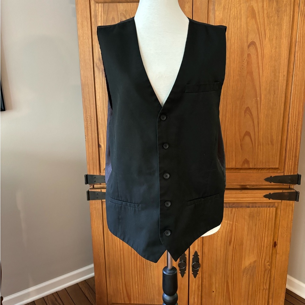 Claiborne black vest/waistcoat. Size L.